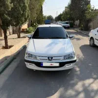 پژو پارس ۴۰۲