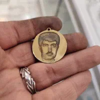 آویز چهره برنجی