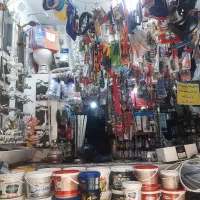 فروشنده مغازه ابزار فروشی