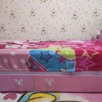 تخت وکمد کودک ونوجوان