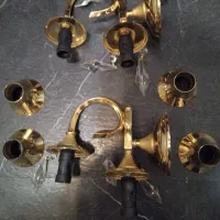 لوستر دیواری برنجی تو