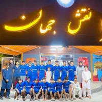 کارگر ساده و ساندویچ زن کنارک