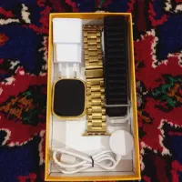 ساعت هوشمند طلایی