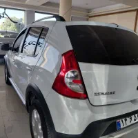 ساندرو استپ وی اتوماتیک|خودرو سواری و وانت|اصفهان, باغ فدک|دیوار