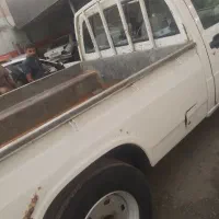 اتاق عقب پادرا ،نیسان سفید بیرنگ.(فوری)