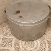 دیگ بزرگ
