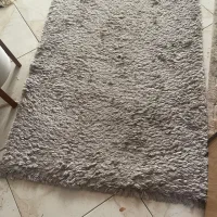 یک فرش شگی و دو عدد گلیم