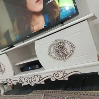 میز|تلفن رومیزی|زند, |دیوار