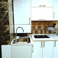 اجاره منزل مبله|اجارهٔ کوتاه‌مدت آپارتمان و سوئیت|شیراز, شاهچراغ|دیوار