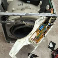 سرویس تمامی برند لباسشویی و یخچال در منزل