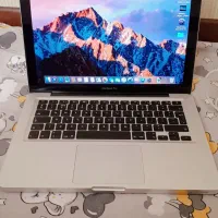 مک بوک پرو i7 رم 12 حافظه 750 کاملا سالم  در حد نو