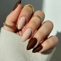 ترمیم ناخن  با لاکژل فقط ۹۰