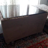 مبل راحتی ۷ نفره سالم، میز وسط MDF و میز شیشه دودی|مبلمان خانگی و میز عسلی|تهران, ایرانشهر|دیوار