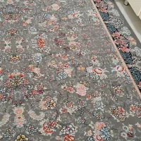 گبه سالم درحد نو پهنا ۲متر بلندی ۳و۸۰سانت رنگ طوسی