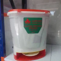 گوگرد‌پاش و بذرپاش