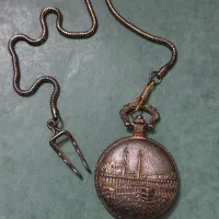 ساعت جیبی قدیمی