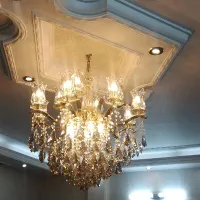 لوستر ۸شاخه|لوستر و چراغ آویز|قم, انسجام|دیوار