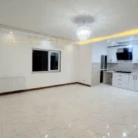 ** آپارتمـان 82 متری ** دلباز با پارکینگ اختصاصی