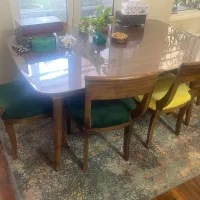 میز ناهار خوری چوبی