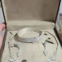 ست فول نگین
