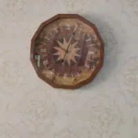 ساعت دیواری