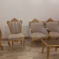 مبل و میز نهار خوری بدون کوچک ترین اسیبی