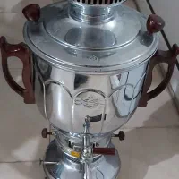 سماور نفتی و گلدان و روفرشی
