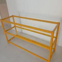 میز ویترینی بدون شیشه