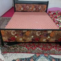 تخت خواب دو نفره با تشک|تشک تختخواب|قم, وادی السلام|دیوار