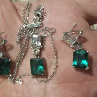 گردنبند و گوشواره
