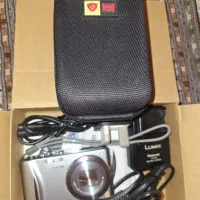 دوربین فیلمبرداری و عکاسی|دوربین عکاسی و فیلم‌برداری|کرج, گلدشت|دیوار