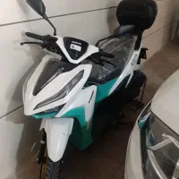 موتور سیکلت کلیک ۴۰۳