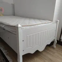 تخت نوجوان|تخت و سرویس خواب|قم, هنرستان|دیوار