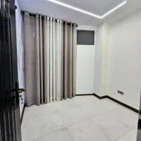 نقاشی ساختمان.دربو پنجره.نرده