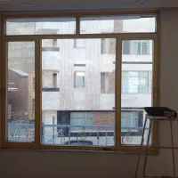 پنجره ۲/۲۰ در ۱/۹۰ همرا با شیشه های روفلکس(رنگی)|مصالح و تجهیزات ساختمان|سبزوار, توحیدشهر|دیوار