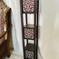 تعدادی وسیله میزخاطره و آباژور و گل و گلدان|مبلمان خانگی و میز عسلی|رفسنجان, |دیوار