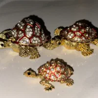 جا جواهراتی و پارچ و لیوان فرانسه