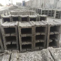 استخدام کارگر ساده بلوک زن