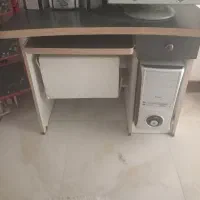 میز کامپیوتر