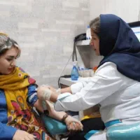 فصد خون/وصل سرم 24ساعته/منزل/بیمارستان/بدون تعطیلی|خدمات آرایشگری و زیبایی|تهران, آرژانتین|دیوار