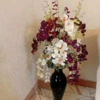 گل و گلدان خارجی