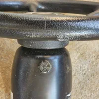 پمپ هیدرولیک. ۳۵۰ ای .مارک ام فلس سالم تر وتمیز|قطعات یدکی و لوازم جانبی|بند زرک, |دیوار