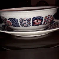 ظروف تزئینی وقدینی در اشپز خانه هم کار برد دارد