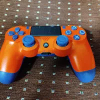 دسته پلی استیشن ۴