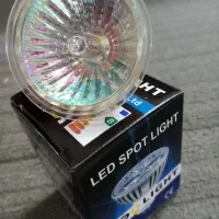 لامپ هالوژن