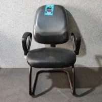 صندلی اداری نرم و راحت بدون پارگی