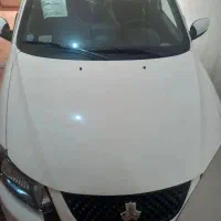 کوئیک RS سفید مشکی