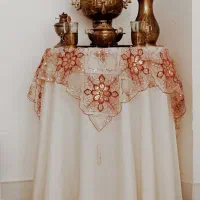 میز خاطره با ساتن و رومیزی