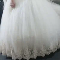 لباس عروس با شنل