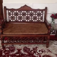 فروش یک دست مبل هفت نفره و میزناهارخوری